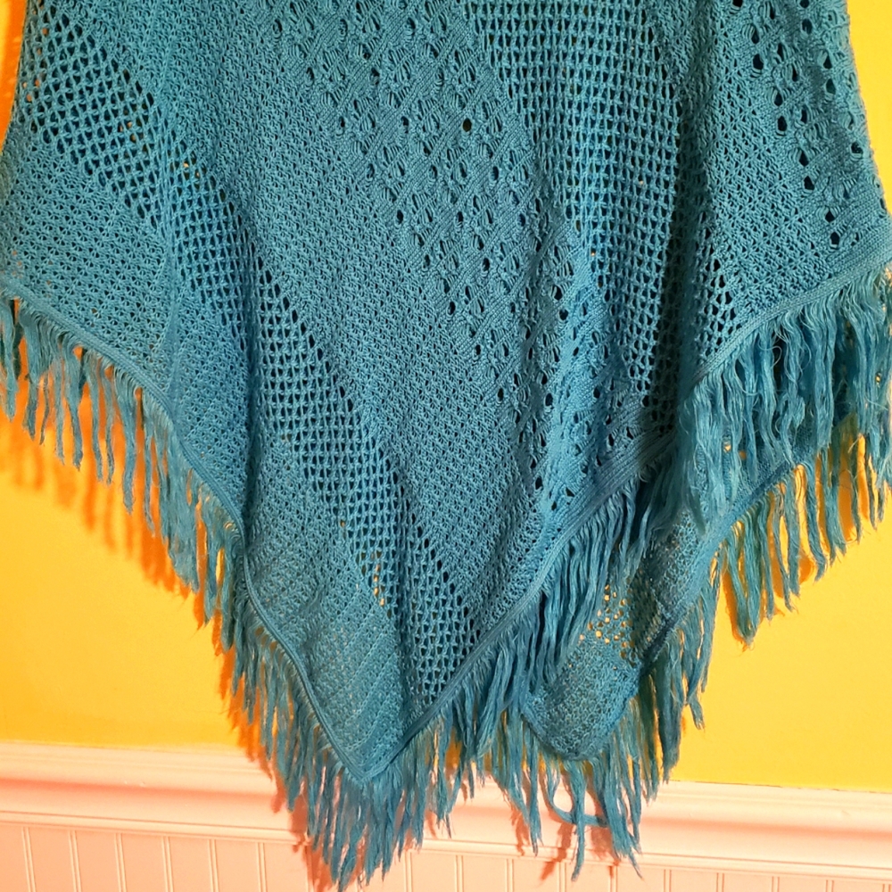 Turqouise Ruby Rd Crochet Poncho Womens' Size Large
